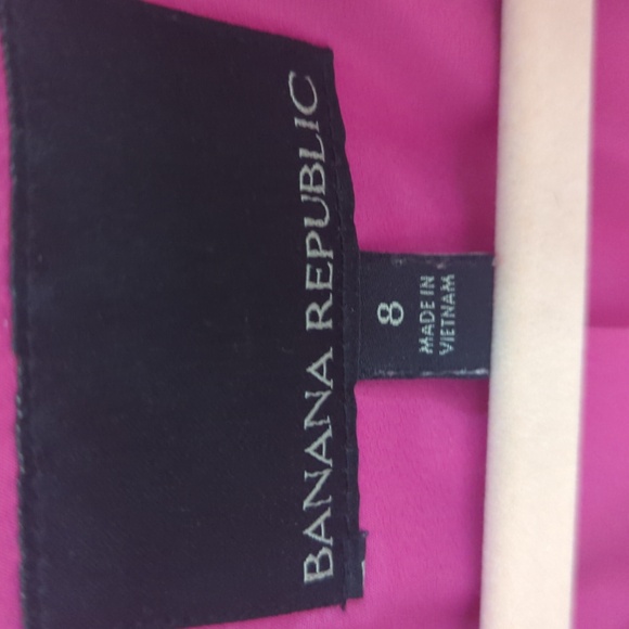 Banana Republic dark pink collarless blazer, size 8 - Picture 3 of 6
